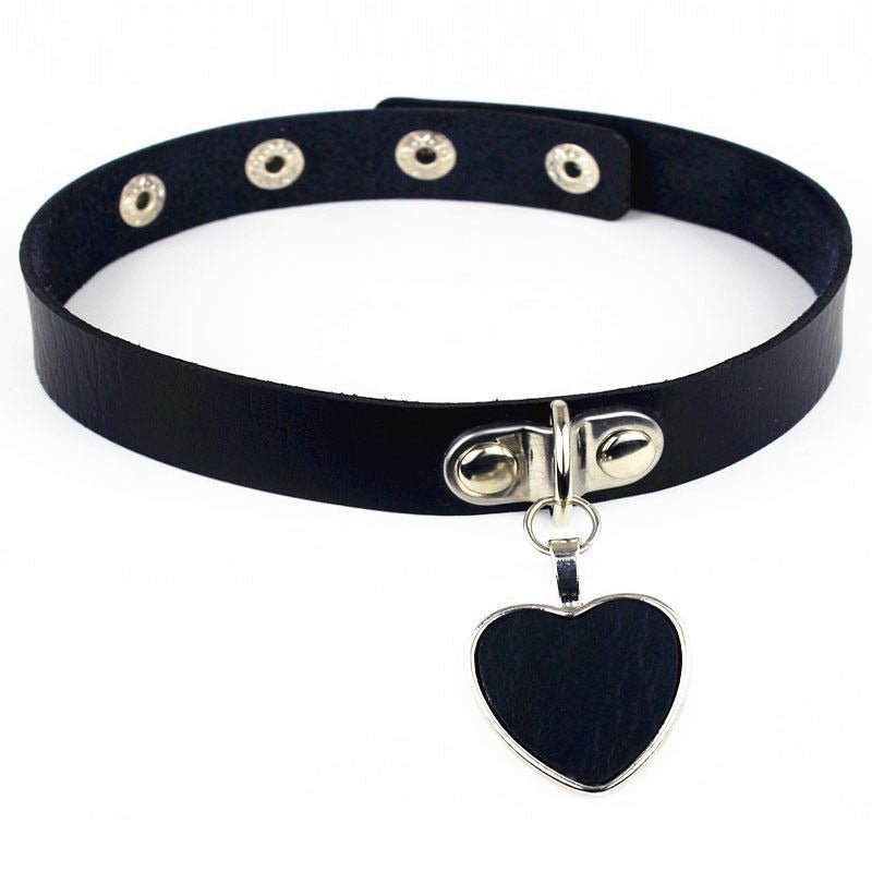 【Hot demand】Gothic Harness Women Collar Choker Leather Chain Pendant Collar Choker Luolong
