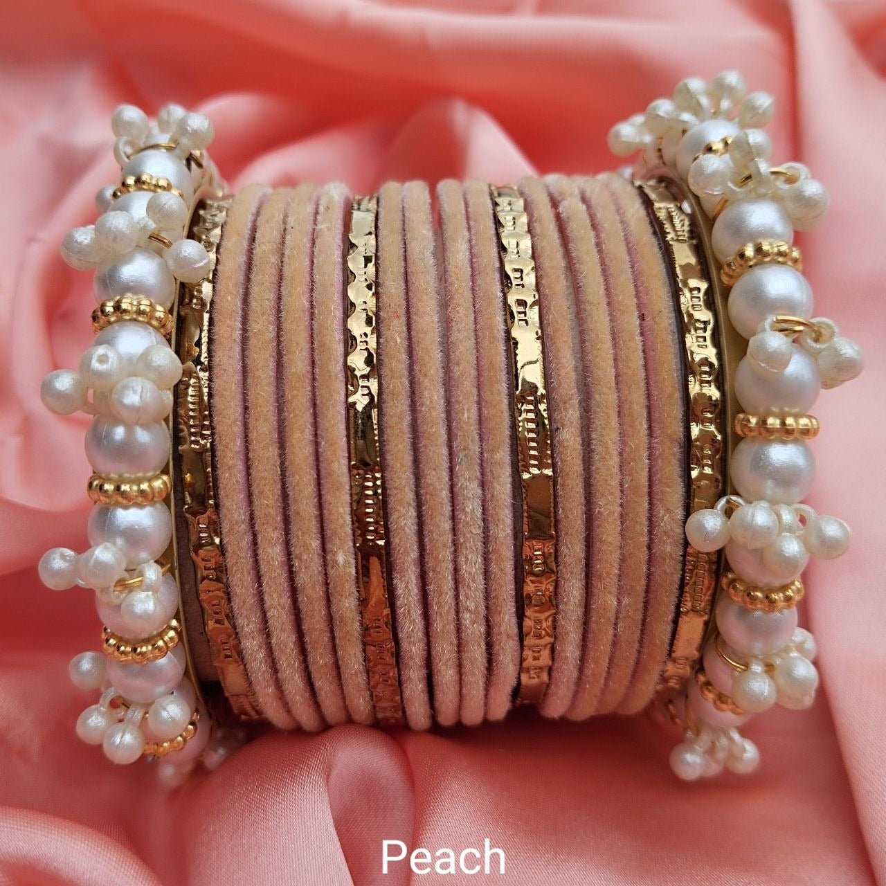 bangles for girls , Gajra bangles set , velvet bangles set with trendy Gajra kary , Gajra velvet glass bangles set for girls , velvet glass bangles for girls