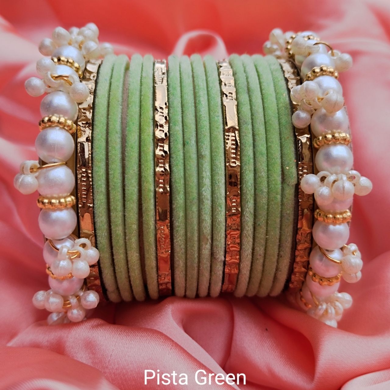 bangles for girls , Gajra bangles set , velvet bangles set with trendy Gajra kary , Gajra velvet glass bangles set for girls , velvet glass bangles for girls